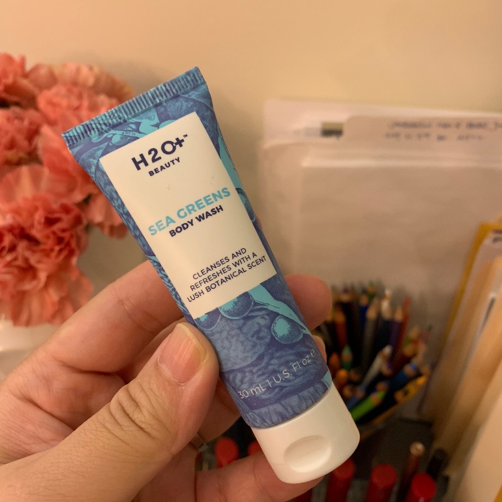 H2O + BEAUTY SEA CREENS BODY WASH